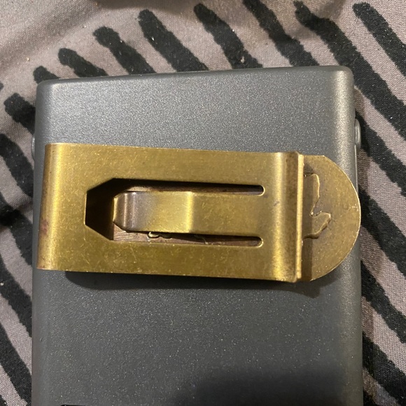 Vintage Marlboro money clip new old stock - Picture 3 of 3